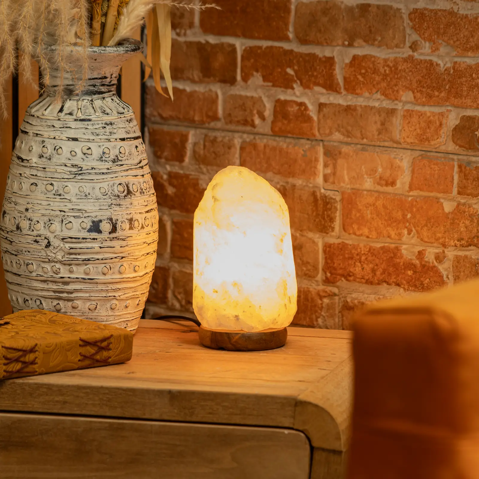Kristalna solna lampa, 1,5–2 kg 2 Kristalna solna lampa, 1,5–2 kg – 2